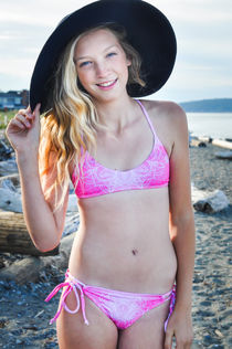 18 Year Old Women Porn
